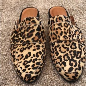 Nordstrom Cowhide leopard mules size 8